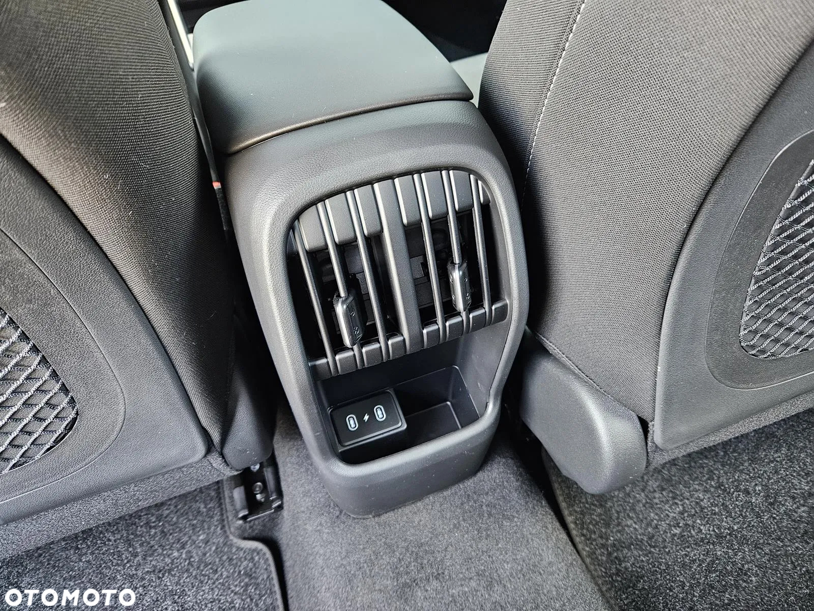 Hyundai Kona 1.6 T-GDI Executive DCT - 13