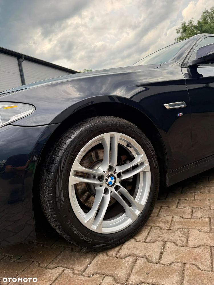 BMW Seria 5 520d xDrive Luxury Line - 7