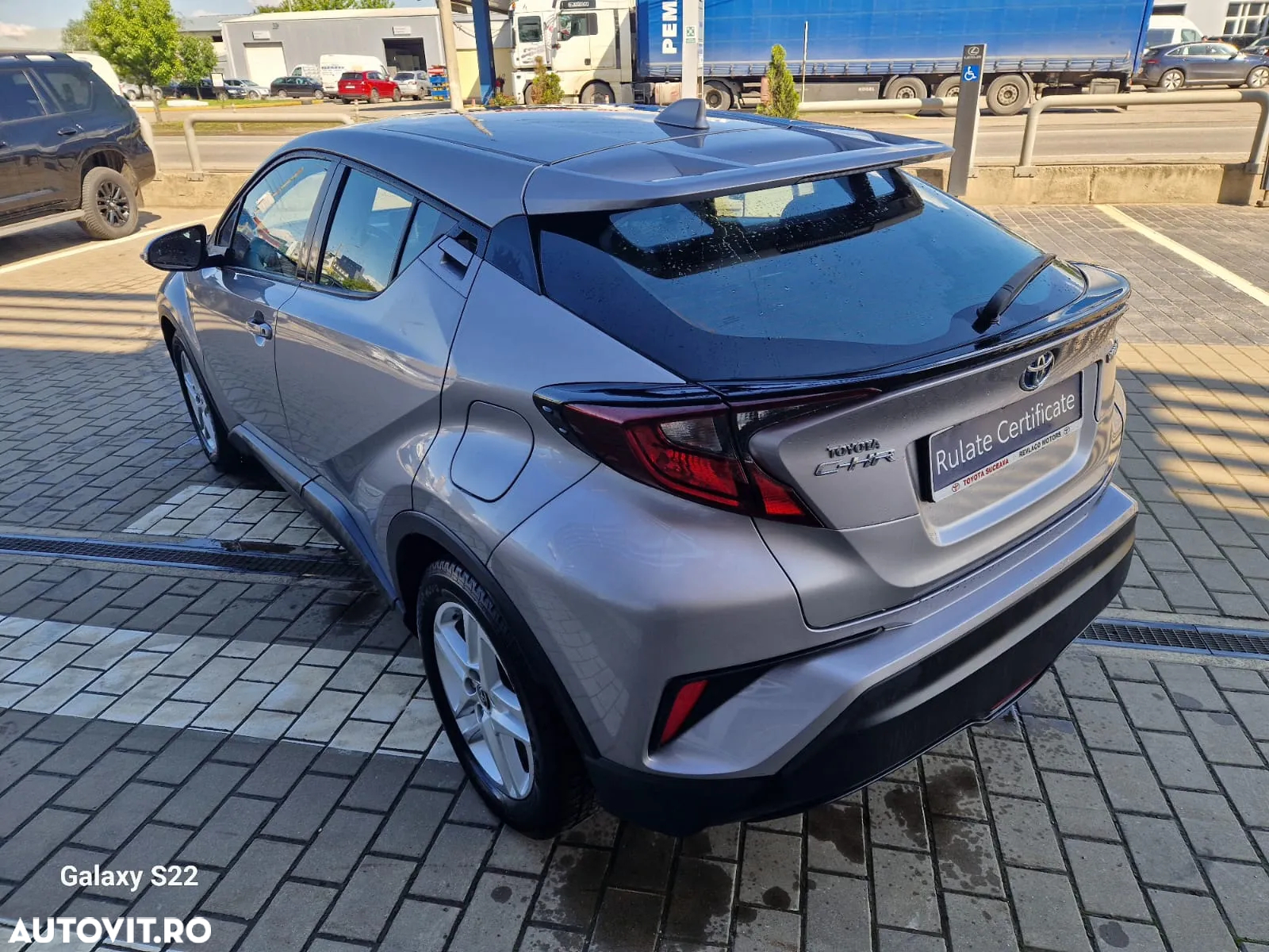Toyota C-HR 1.8 HSD 4x2 CVT C-enter - 7