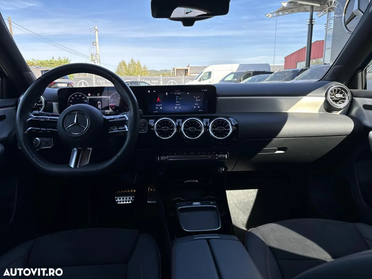 Mercedes-Benz A 200 MHEV 7G-DCT - 11