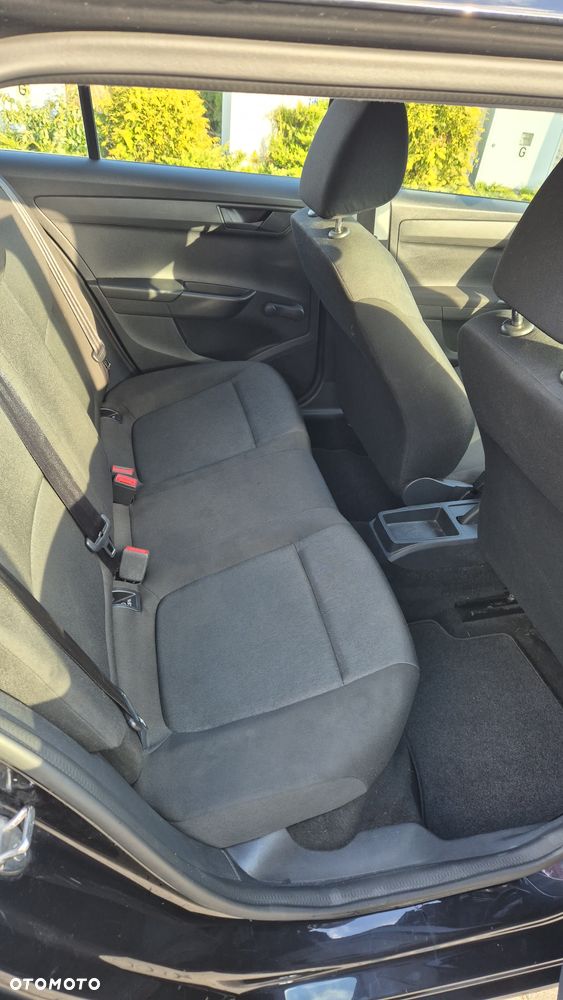 Skoda Fabia 1.0 MPI Soleil - 12