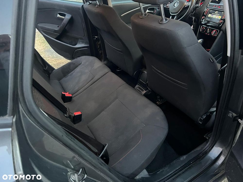 Volkswagen Polo 1.4 TDI BMT Highline DSG - 23