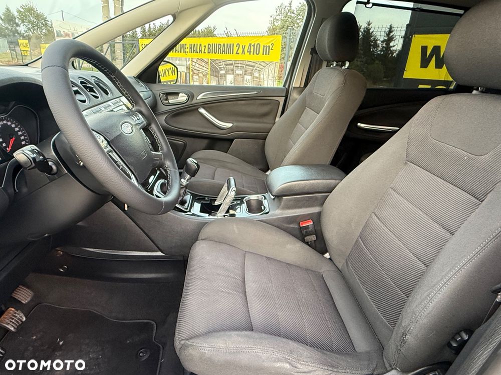 Ford S-Max - 20