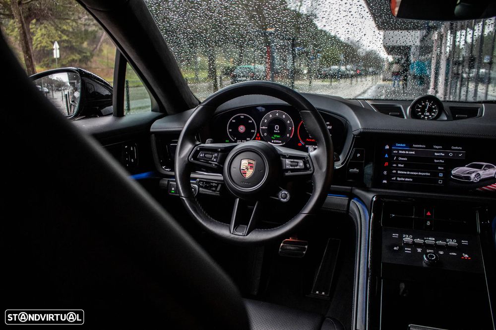 Porsche Panamera 4S E-Hybrid - 39