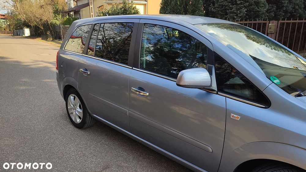 Opel Zafira 1.8 Selection - 15