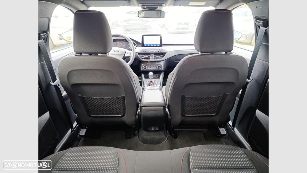 Ford Focus 1.0 EcoBoost MHEV ST-Line - 16