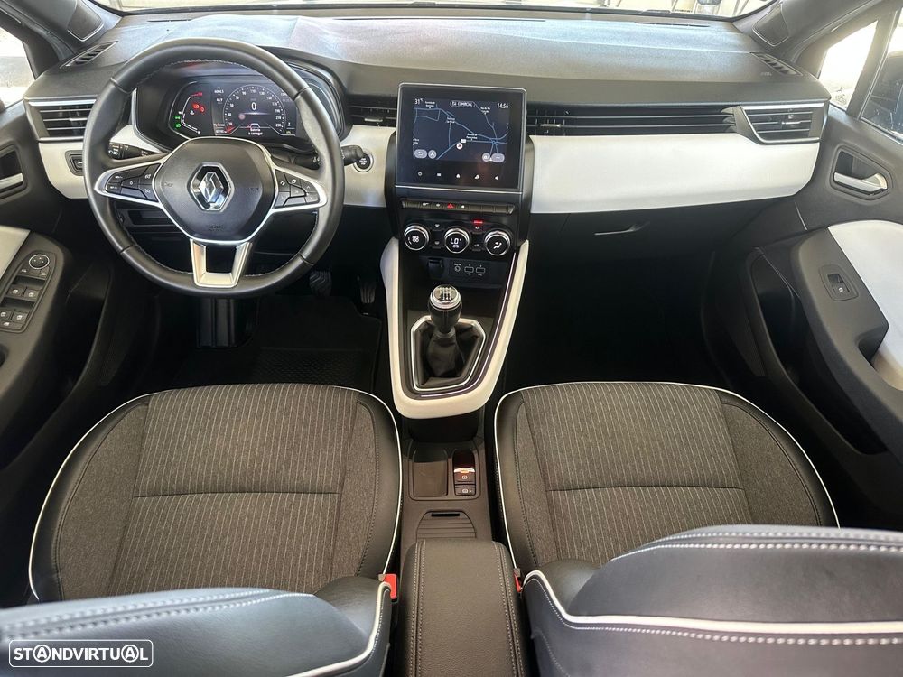 Renault Clio 1.0 TCe Techno Bi-Fuel - 8