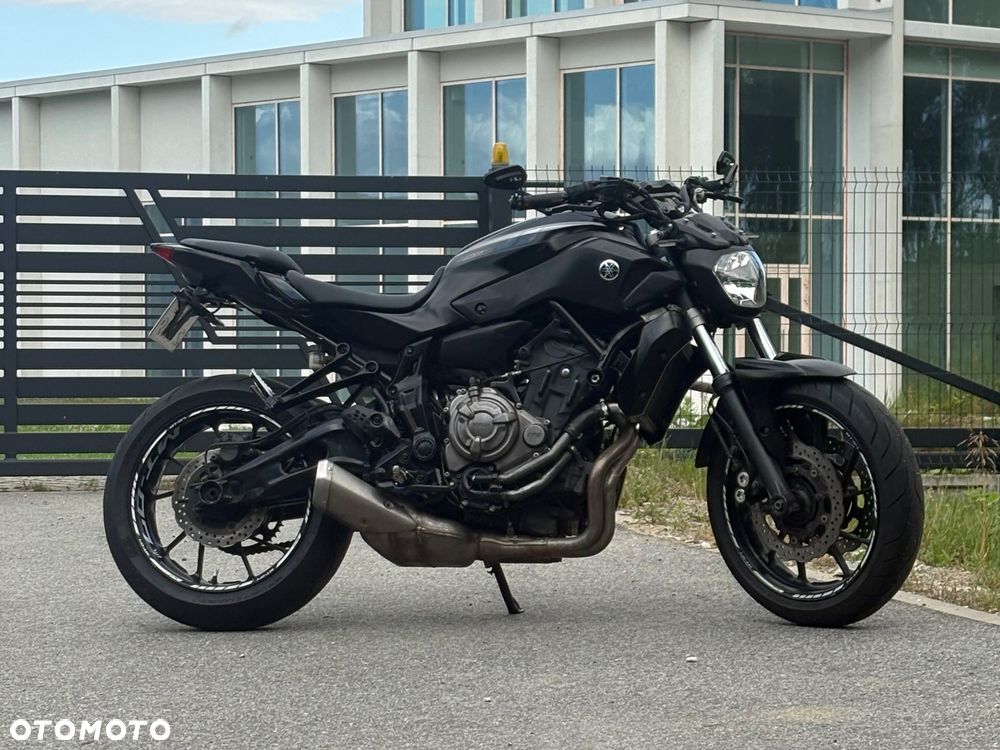 Yamaha MT - 10