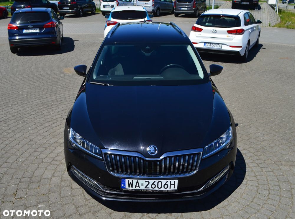 Skoda Superb 2.0 TDI SCR 4x4 Style DSG - 4