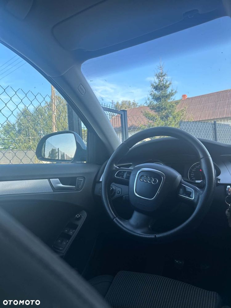 Audi A4 Limousine 2.0 TDI DPF Ambition - 12