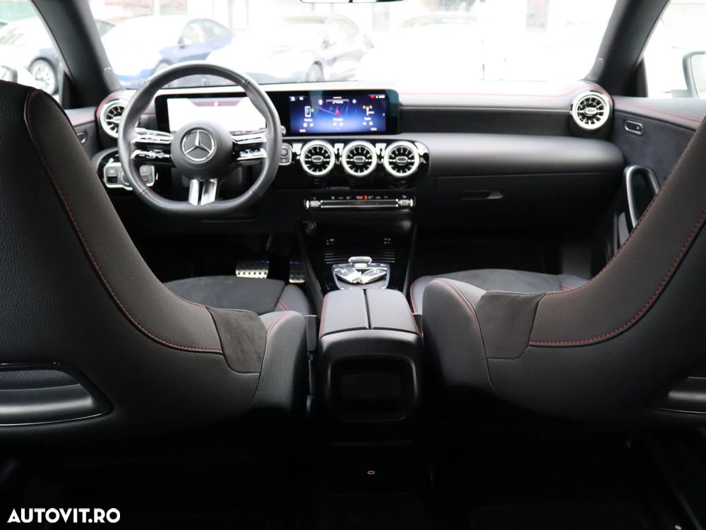 Mercedes-Benz CLA 180 Shooting Brake 7G-DCT AMG Line - 18