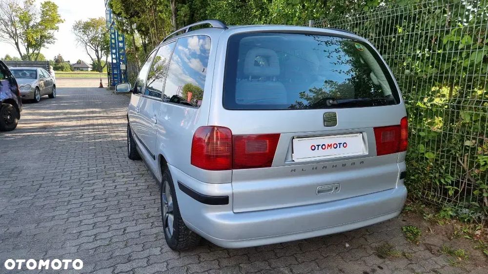 Seat Alhambra 1.9 TDI Stylance Tiptr - 24