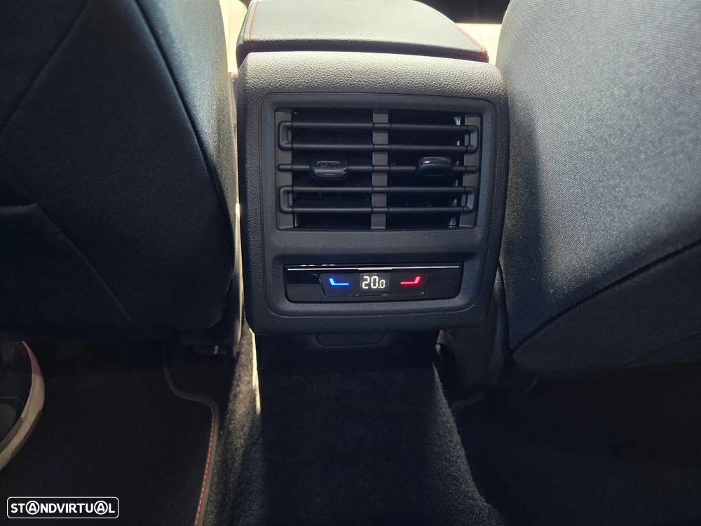 VW Golf 2.0 TSI OPF DSG GTI - 24