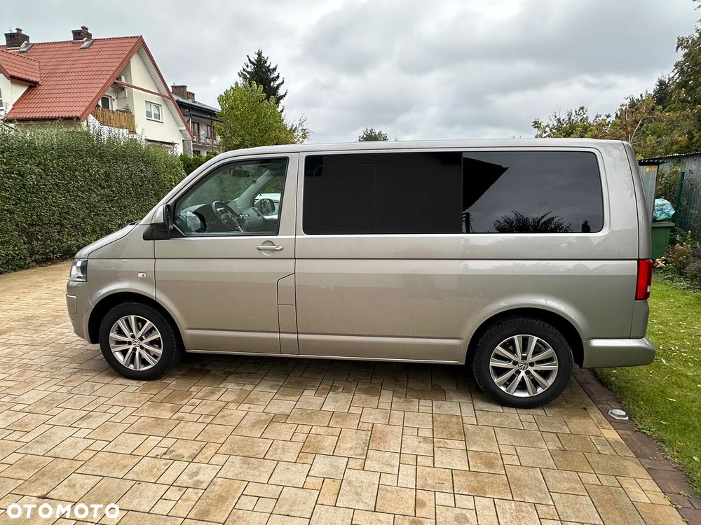 Volkswagen Caravelle - 3