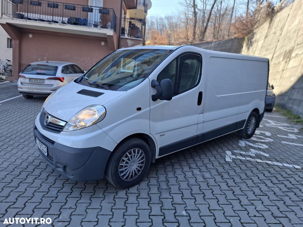 Opel Vivaro - 16