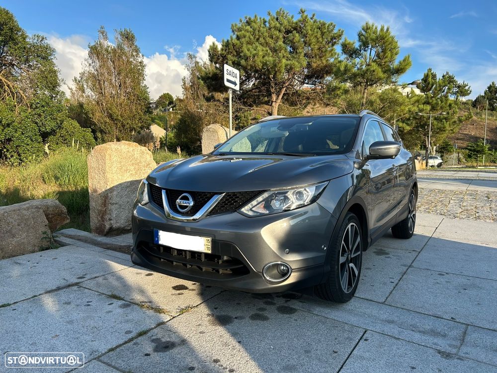 Nissan Qashqai 1.5 dCi Tekna Premium - 1