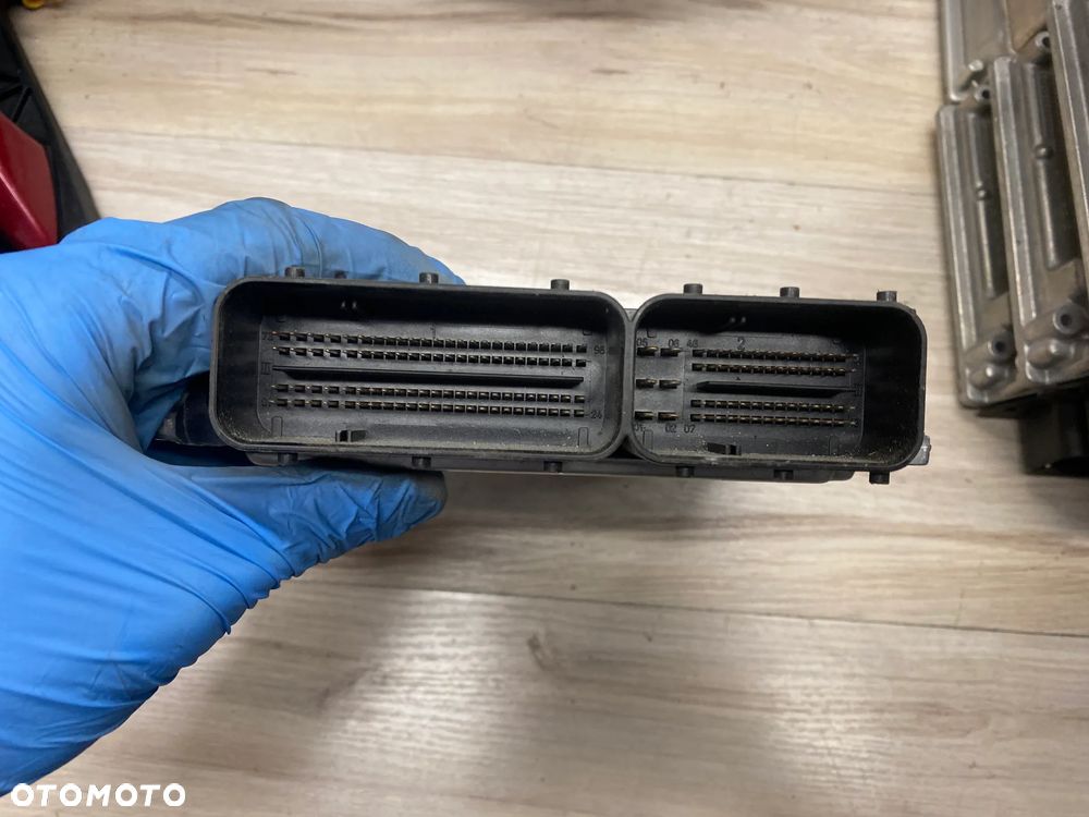 KOMPUTER STEROWNIK SILNIKA ECU BMW E87 0281011964 7797216 - 2