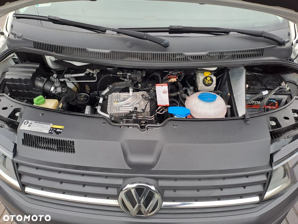 Volkswagen Transporter - 18