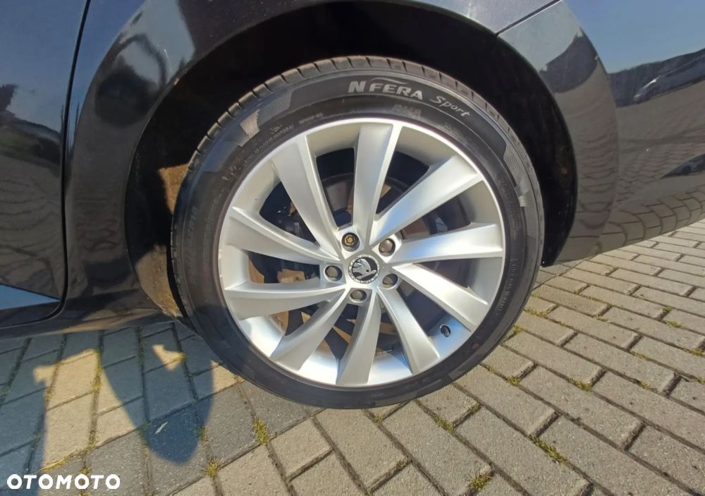 Skoda Superb - 17