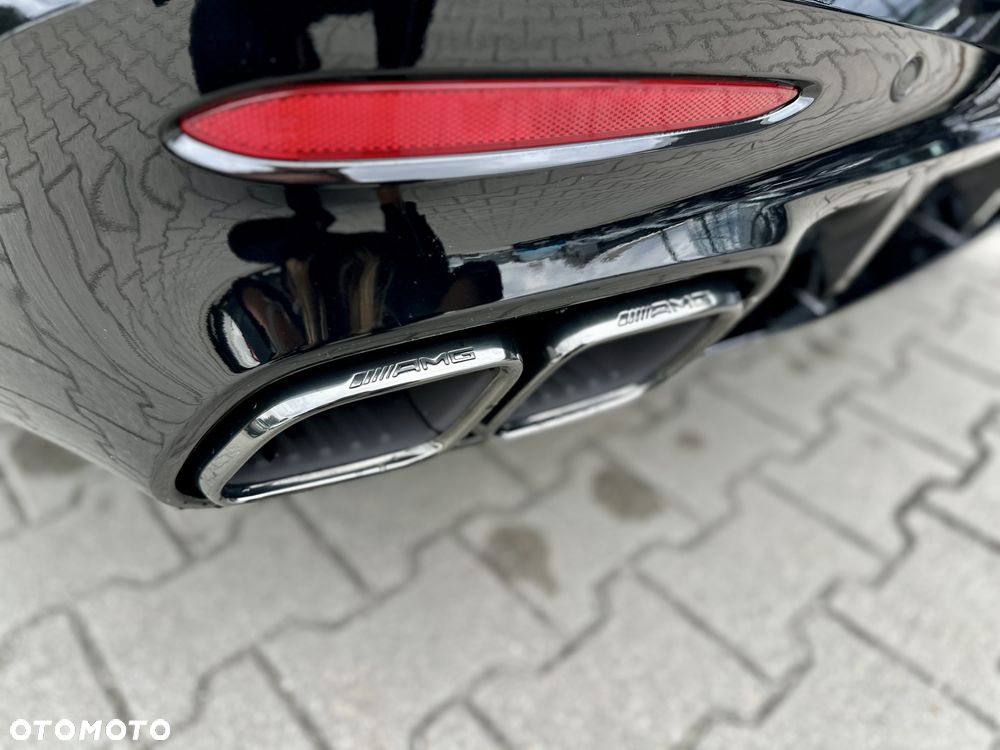 Mercedes-Benz AMG GT 63 4Matic+ - 39