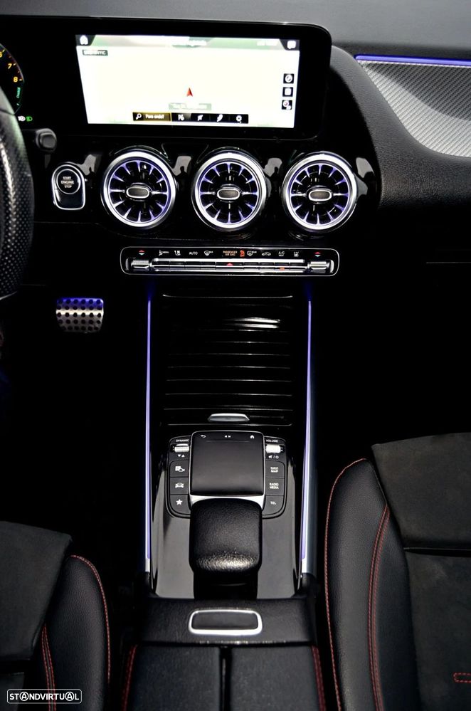 Mercedes-Benz GLA 250 e AMG Line - 19