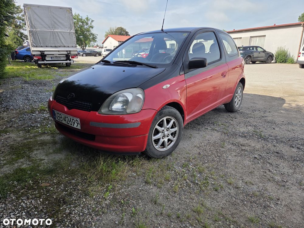 Toyota Yaris - 2