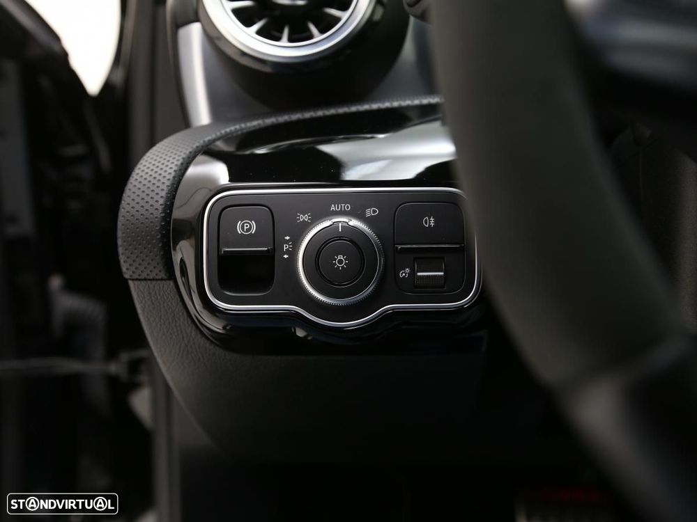 Mercedes-Benz A 45 AMG S 4Matic+ - 16