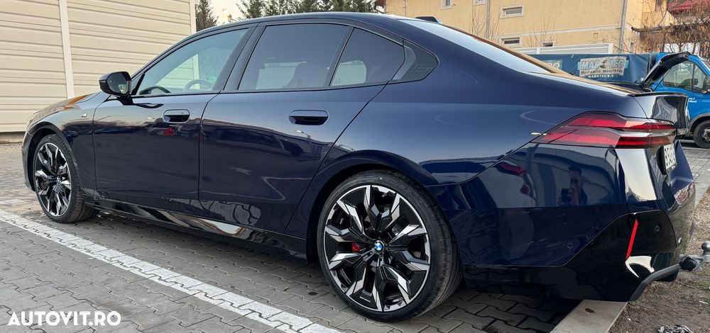 BMW Seria 5 520d AT MHEV - 4