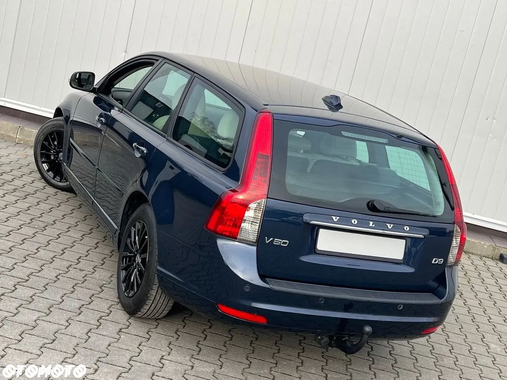 Volvo V50 - 11