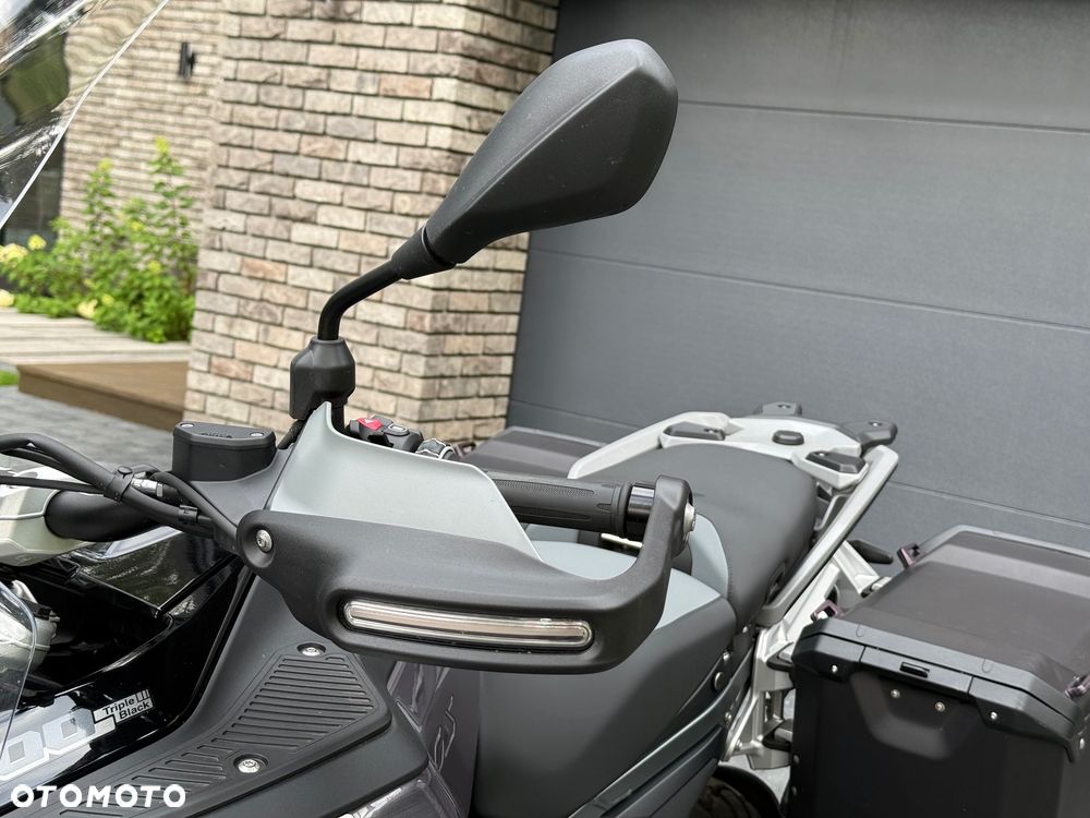 BMW R - 13