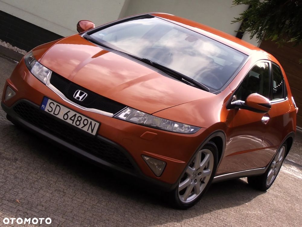Honda Civic 1.8 Executive - 11