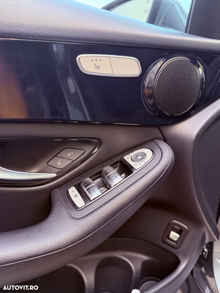 Mercedes-Benz GLC 250 d 4MATIC 9G-TRONIC AMG Line - 23