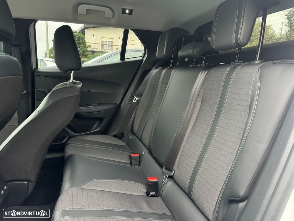 Peugeot 2008 1.2 PureTech Allure Pack - 10