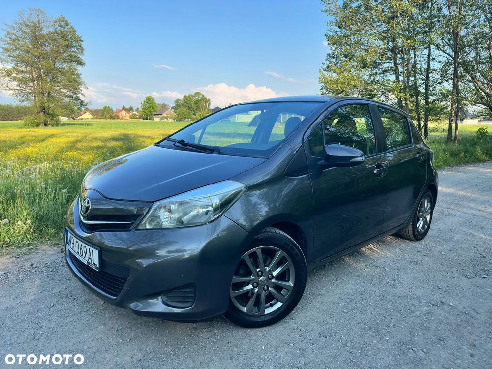 Toyota Yaris 1.0 Premium - 1
