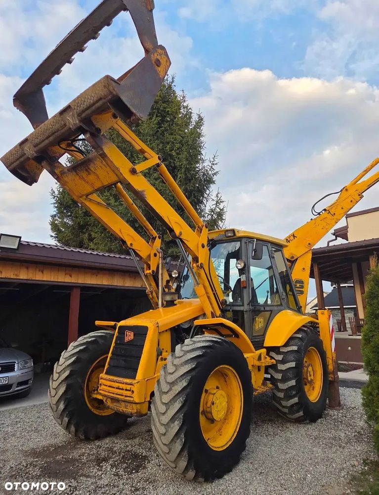 JCB 4CX - 12