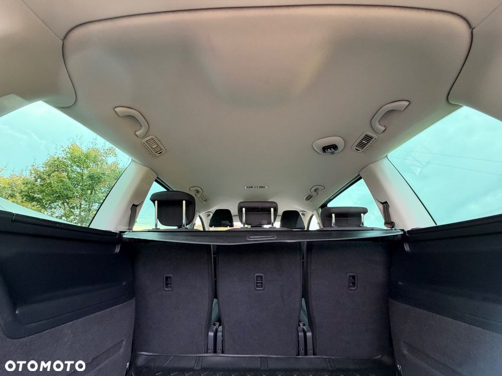 Volkswagen Sharan - 16