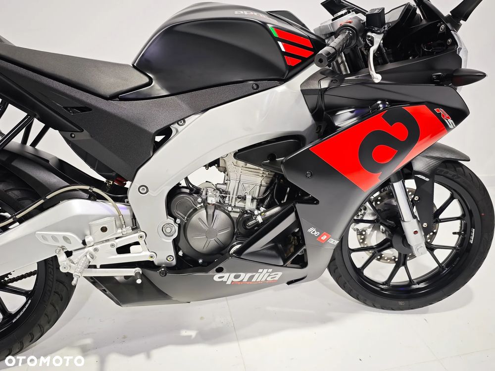 Aprilia RS - 7