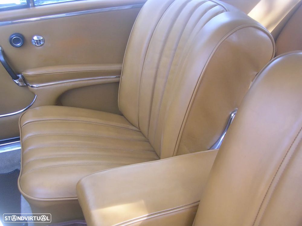 Mercedes-Benz W111/W112 (1961-1968) - 22