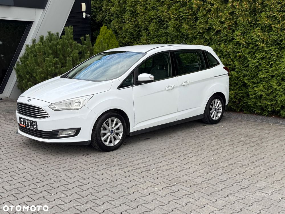 Ford Grand C-MAX - 16