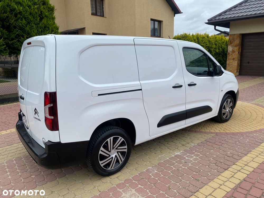 Citroën BERLINGO 1.6 HDI, MAX długi, 3-osobowy, klimatyzacja, zakupiony w salonie w Rzeszowie - 10
