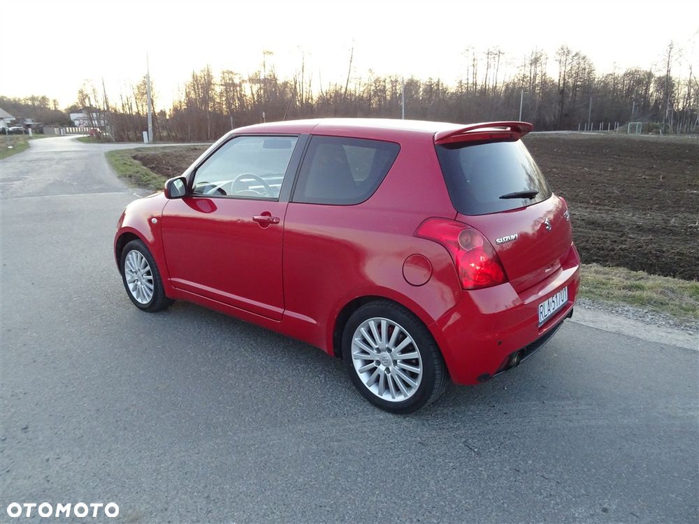 Suzuki Swift - 3