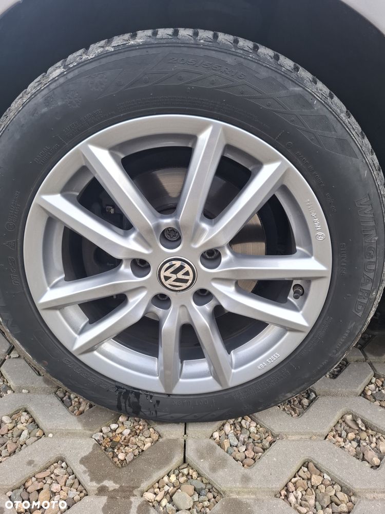 Volkswagen Golf 1.6 TDI BlueMotion Technology Comfortline - 2