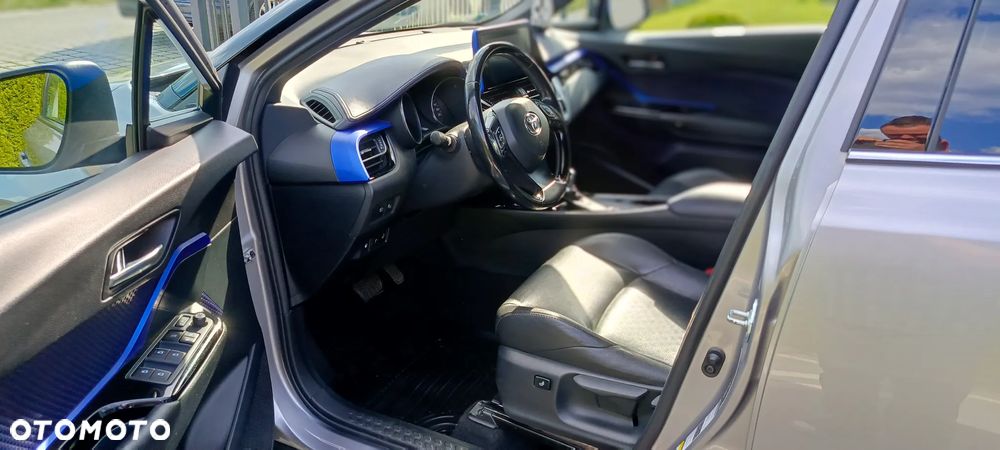Toyota C-HR - 23