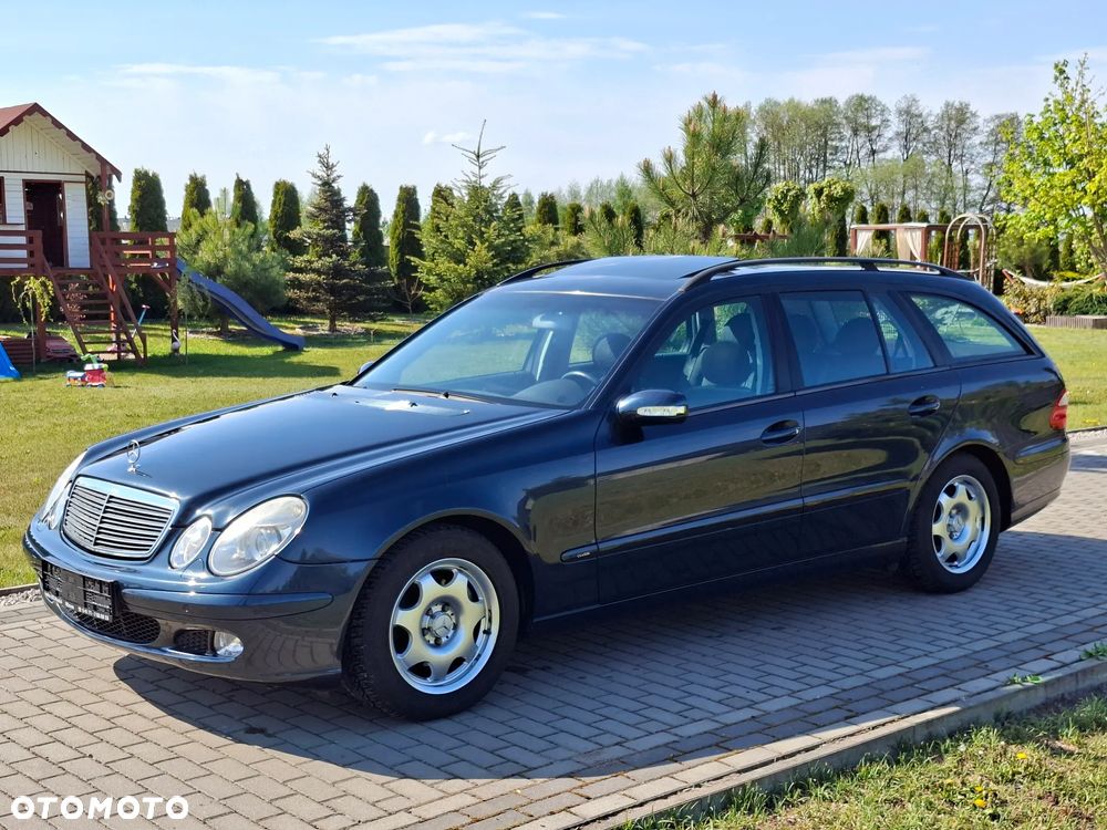 Mercedes-Benz Klasa E 200 Kompressor Automatik Classic - 1