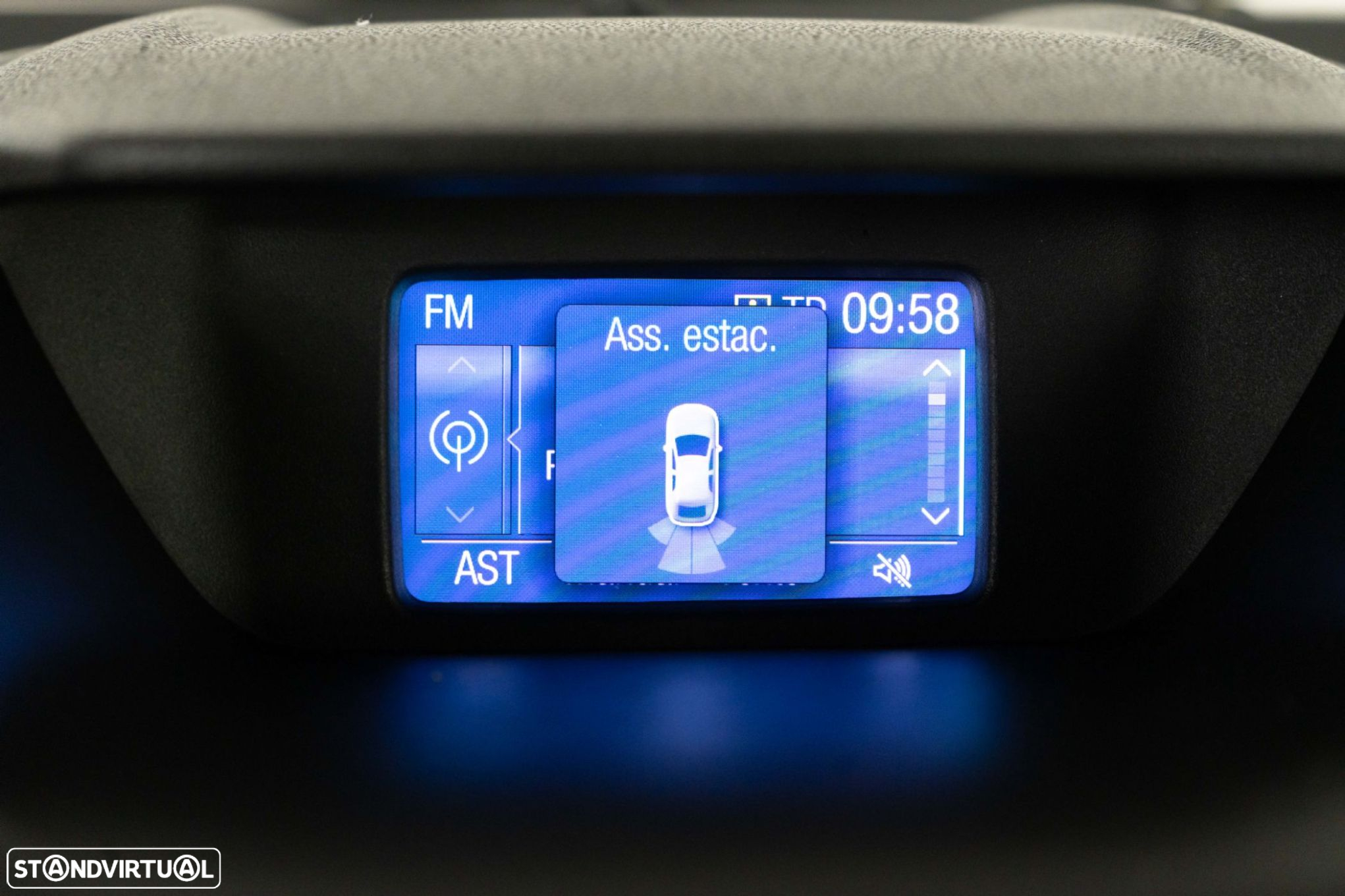 Ford EcoSport 1.0 EcoBoost Titanium - 20