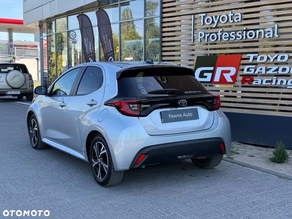 Toyota Yaris Hybrid 1.5 Style - 3
