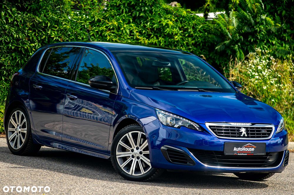 Peugeot 308 - 1