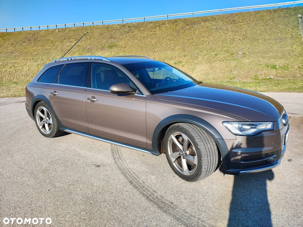 Audi A6 Allroad - 15