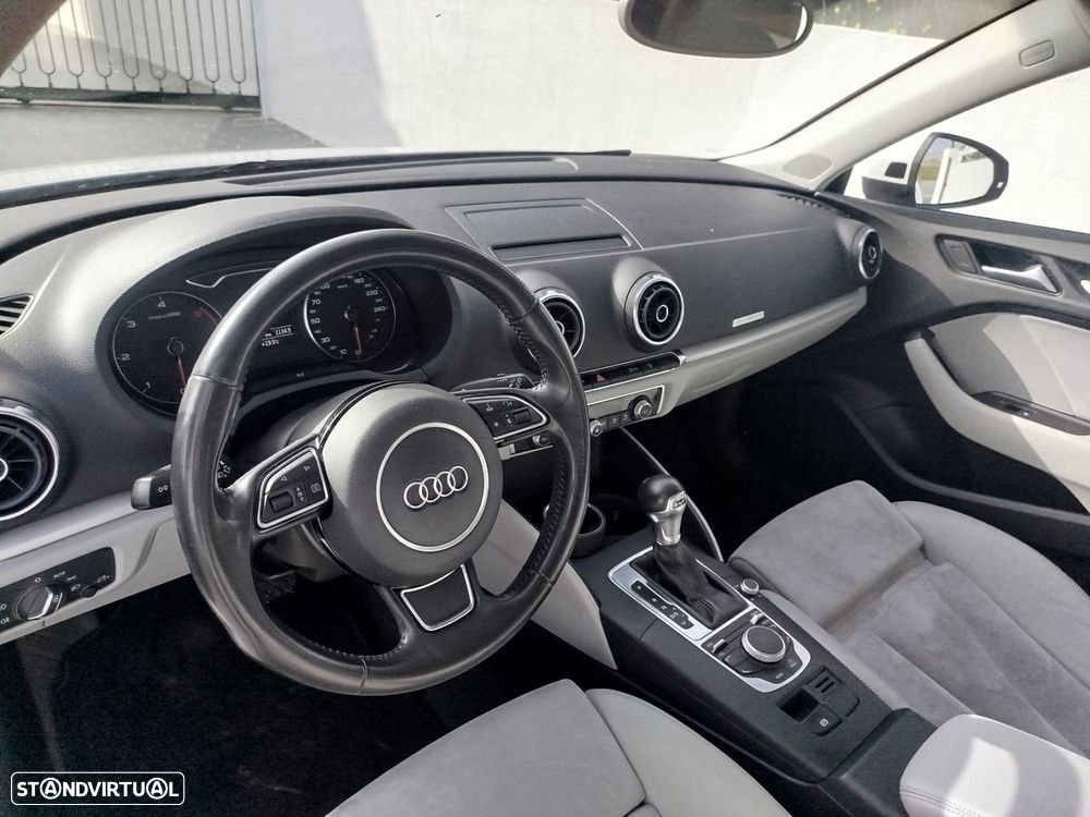 Audi A3 Sportback - 25