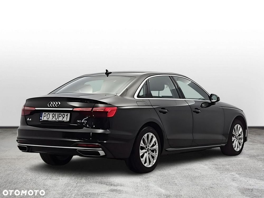 Audi A4 Limousine - 5